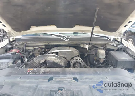 2013 Chevrolet Suburban 1500 Ltz z USA, uszkodzony, nr VIN 1GNSCKE08DR337349